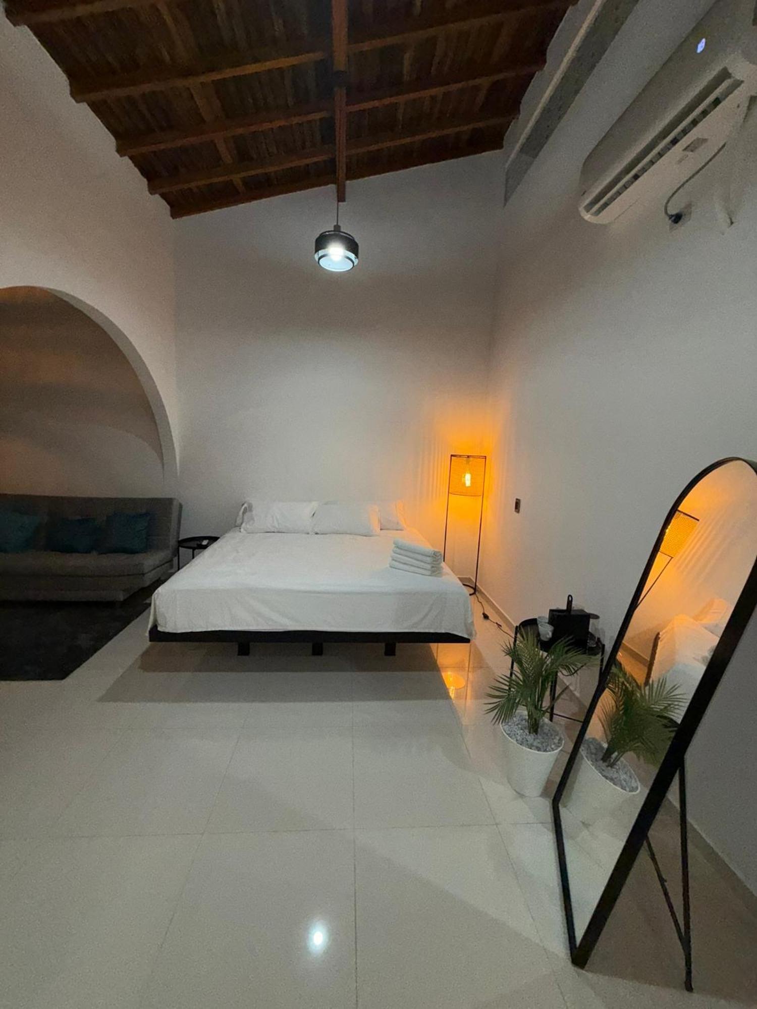 Clandestino - Hotel Boutique لا دورادا المظهر الخارجي الصورة